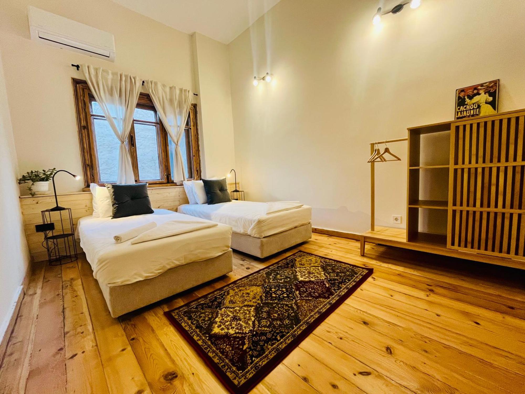 Skyler Vintage Apartments Plovdiv Esterno foto
